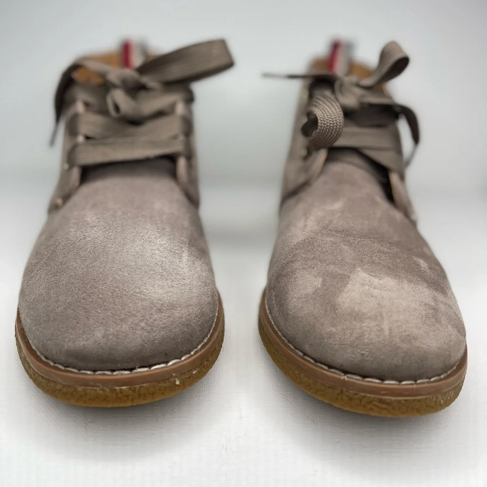 Tommy Hilfiger Taupe Suede Balbina Lace Up Ankle Chukka Casual Boots Size 8.5